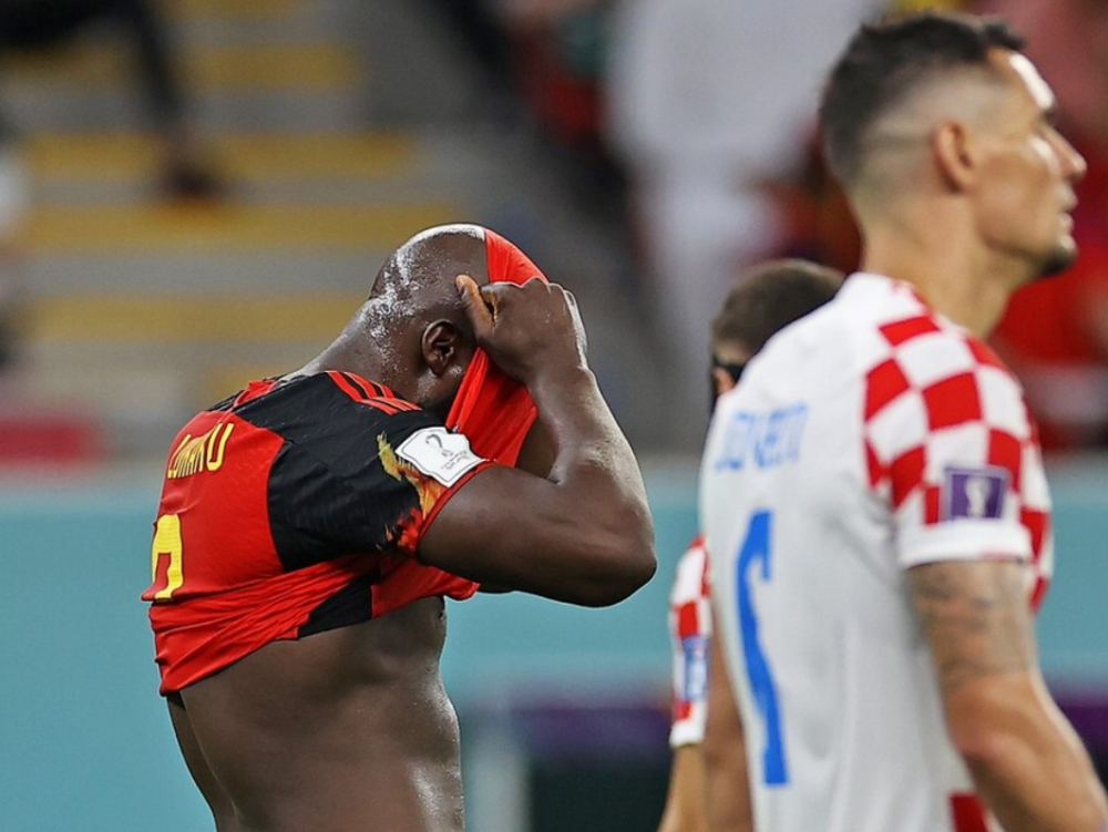 风云突变那不勒斯冲刺阶段造点机会,全明星赛版图或变,气氛紧张,临场指挥获称赞 风云突变那不勒斯冲刺阶段造点机会,全明星赛版图或变,气氛紧张,临场指挥获称赞