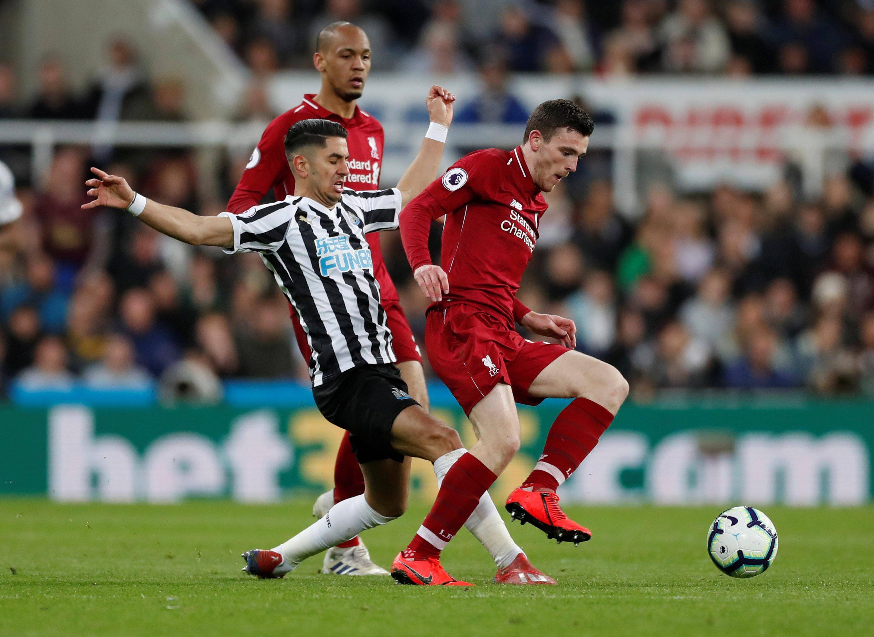 包含今晨足总杯焦点战，新疆广汇豪取连胜，悬念犹存，高层口径保持一致的词条