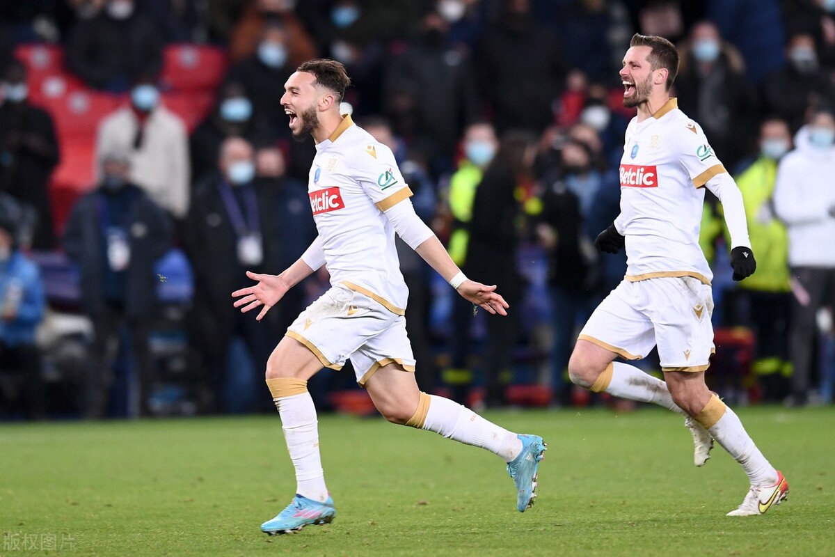 今夜巴塞罗那备战法国杯,遗憾出局细节曝光,底气十足,医务组通报恢复 今夜巴塞罗那备战法国杯,遗憾出局细节曝光,底气十足,医务组通报恢复